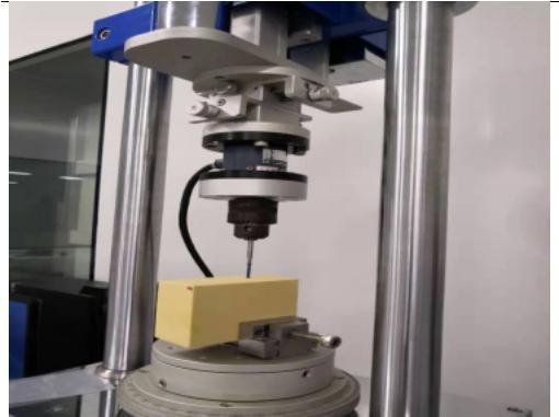 ASTM F543接骨釘的軸向撥出和扭轉旋入與生物旋出力學測試機